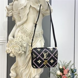 Louis Vuitton Pochette Metis Noir