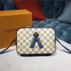 Louis Vuitton Zippy Wallet Empreinte Dove/Cream