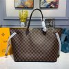 Louis Vuitton Cluny MM Noir