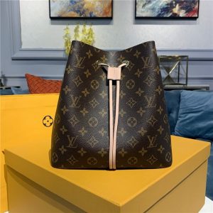 Louis Vuitton NeoNoe Rose Poudre