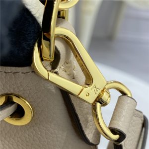 Louis Vuitton Lockme Bucket Greige