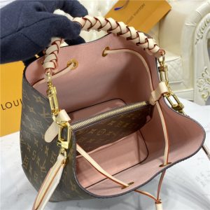 Louis Vuitton NeoNoe MM Monogram Canvas