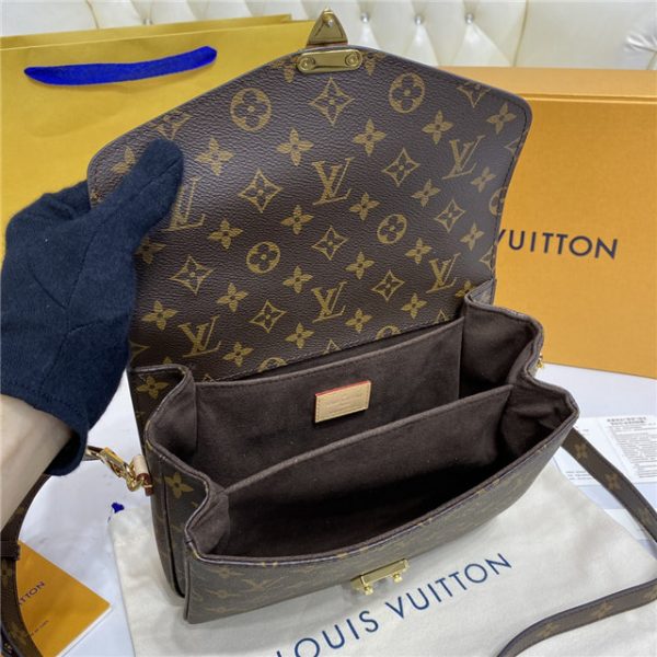 Louis Vuitton Pochette Metis