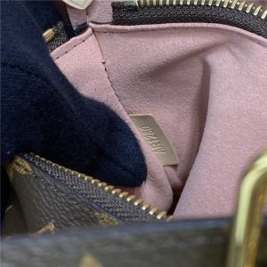 Louis Vuitton NeoNoe MM Monogram Canvas