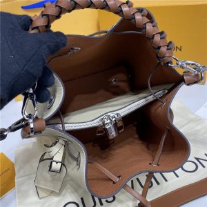 Louis Vuitton Muria Bucket Bag Cream