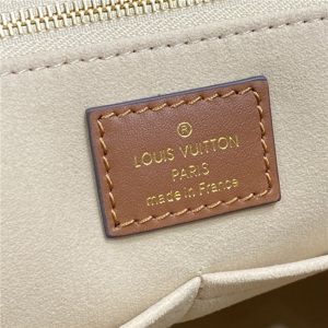 Louis Vuitton Onthego GM Monogram Empreinte Leather Beige