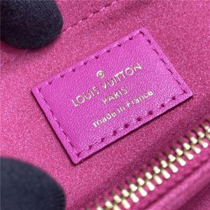 Louis Vuitton New Wave Chain Bag H24 (Varied Colors)