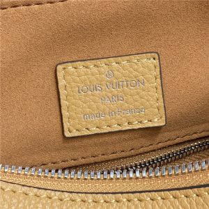 Louis Vuitton Beaubourg Hobo MM (Varied Colors)