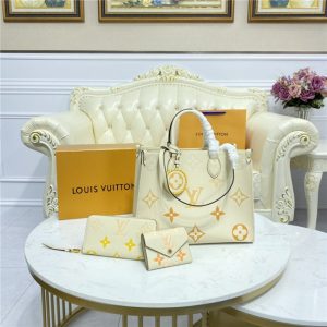 Louis Vuitton Onthego MM Cream / Saffron