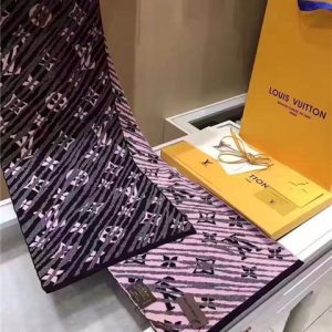 Louis Vuitton Epi Storm Scarf