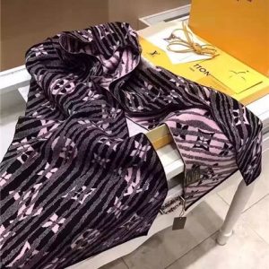 Louis Vuitton Epi Storm Scarf