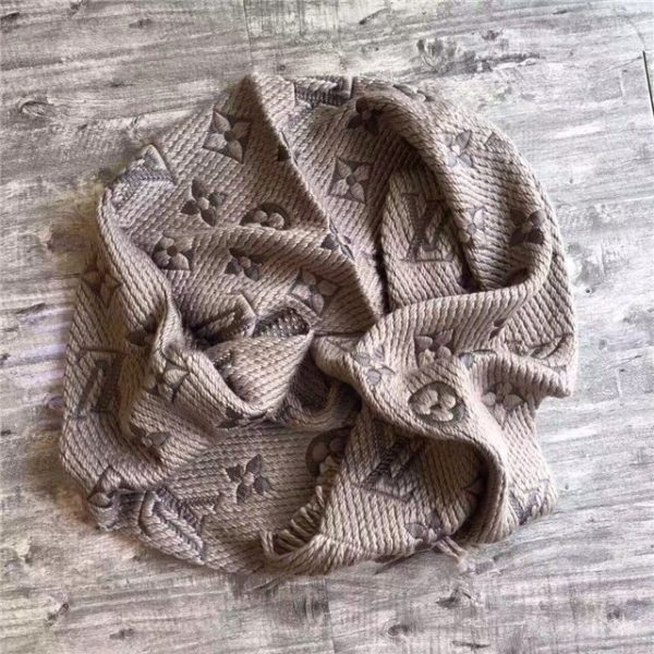 Louis Vuitton Logomania Scarf (Verone)