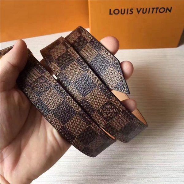 Louis Vuitton Damier Essential V Belt