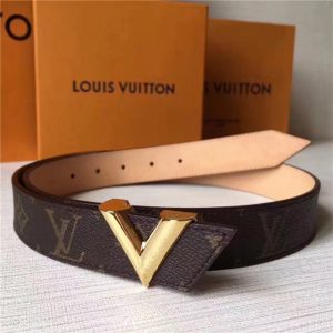 Louis Vuitton Monogram Essential V Belt