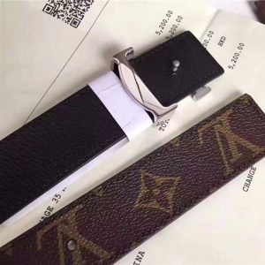 Louis Vuitton Initiales 30mm Reversible Replica Belt (Black)