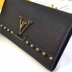 Louis Vuitton Capucines Wallet