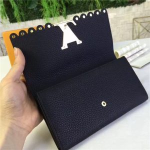 Louis Vuitton Capucines Wallet