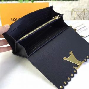 Louis Vuitton Capucines Wallet