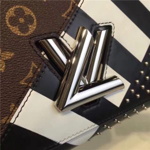 Louis Vuitton Twist MM