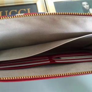 Gucci Courrier GG Supreme Pouch (Varied Colors)