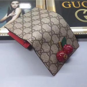 Gucci GG Supreme Card Case With Cherries