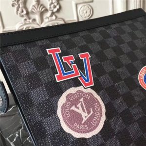 Louis Vuitton Pochette Voyage Damier Graphite Stickers