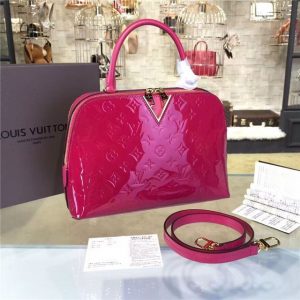 Louis Vuitton Melrose (Varied Colors)