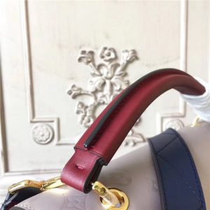 Louis Vuitton Very One Handle Mastic Raisin