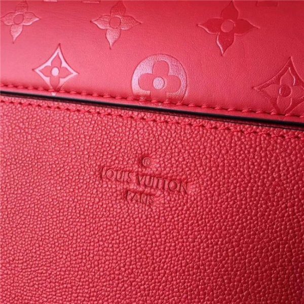 Louis Vuitton Very One Handle Rubis