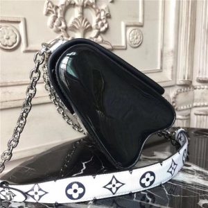 Louis Vuitton Twist PM Noir