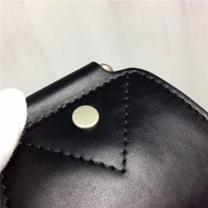 Louis Vuitton Avenue Sling Bag Onyx