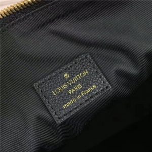 Louis Vuitton Ponthieu PM Black