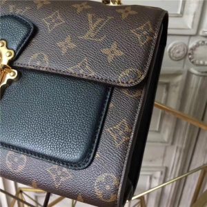 Louis Vuitton Victoire Noir