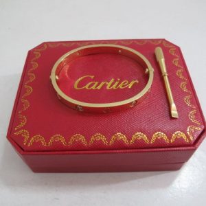 Cartier Gorgeous Love Fake Bracelet Yellow Gold (Women Size)