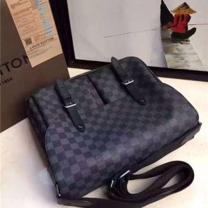 Louis Vuitton Christopher Messenger Damier Graphite