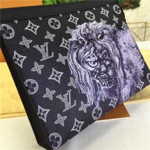 Louis Vuitton Pochette Voyage MM