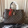 Louis Vuitton Messenger PM White