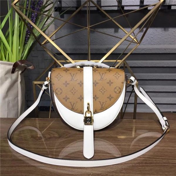 Louis Vuitton Chantilly Lock Blanc