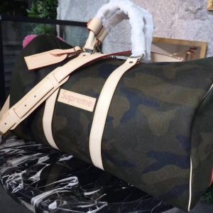 Louis Vuitton x Supreme Keepall Bandouliere Monogram Camo