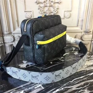 Louis Vuitton Messenger PM (Varied Colors)