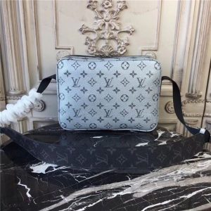 Louis Vuitton Messenger PM Silver