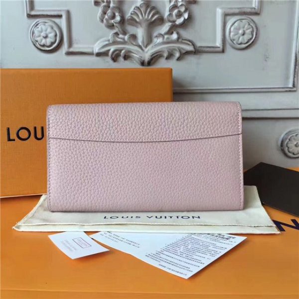 Louis Vuitton Capucines Wallet Magnolia