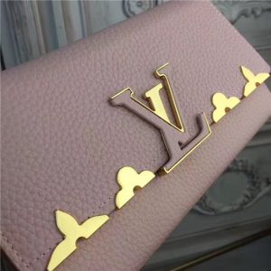 Louis Vuitton Capucines Wallet Magnolia