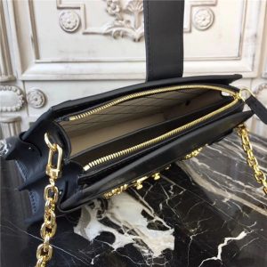 Louis Vuitton Trunk Clutch Epi Noir