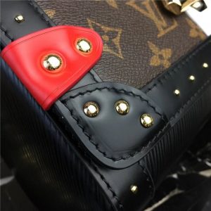 Louis Vuitton Twist MM Epi Leather