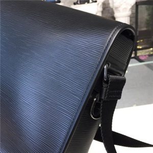 Louis Vuitton Messenger PM Epi Leather Noir