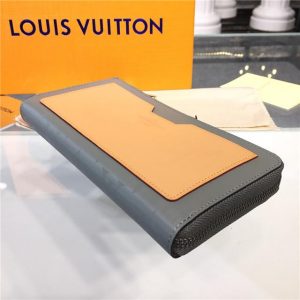 Louis Vuitton Cosmos Wallet Monogram