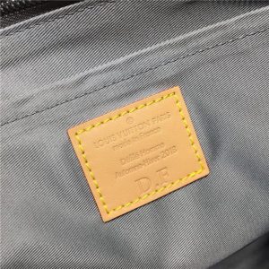 Louis Vuitton Pochette Cosmos Monogram Titanium