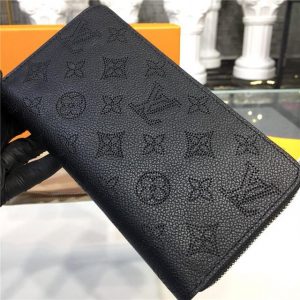 Louis Vuitton Zippy Wallet Mahina Noir