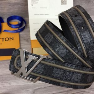 Louis Vuitton LV Initiales Belt 40mm